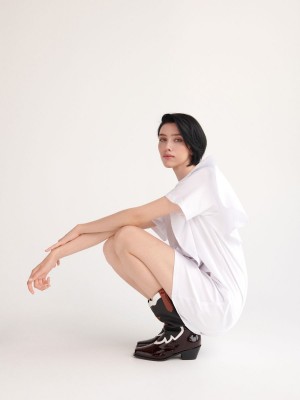 Reserved Mini dress with ruffle hem Biele | 57980KIRA