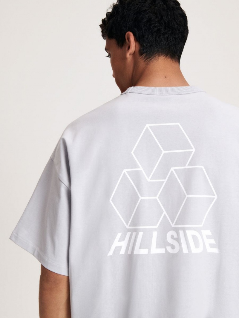 Reserved Oversized T-shirt with print Svetlo Siva | 90827PYML