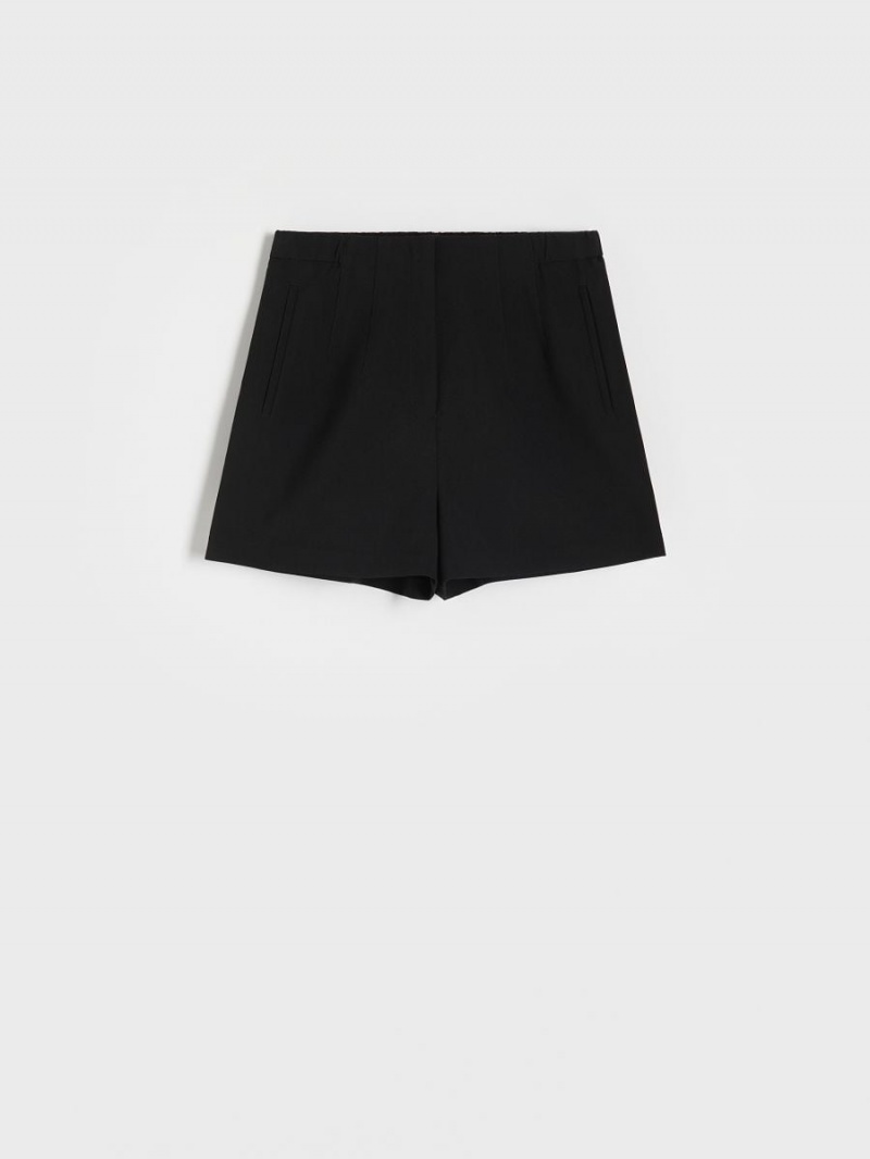 Reserved Plain shorts Čierne | 84301TWIE