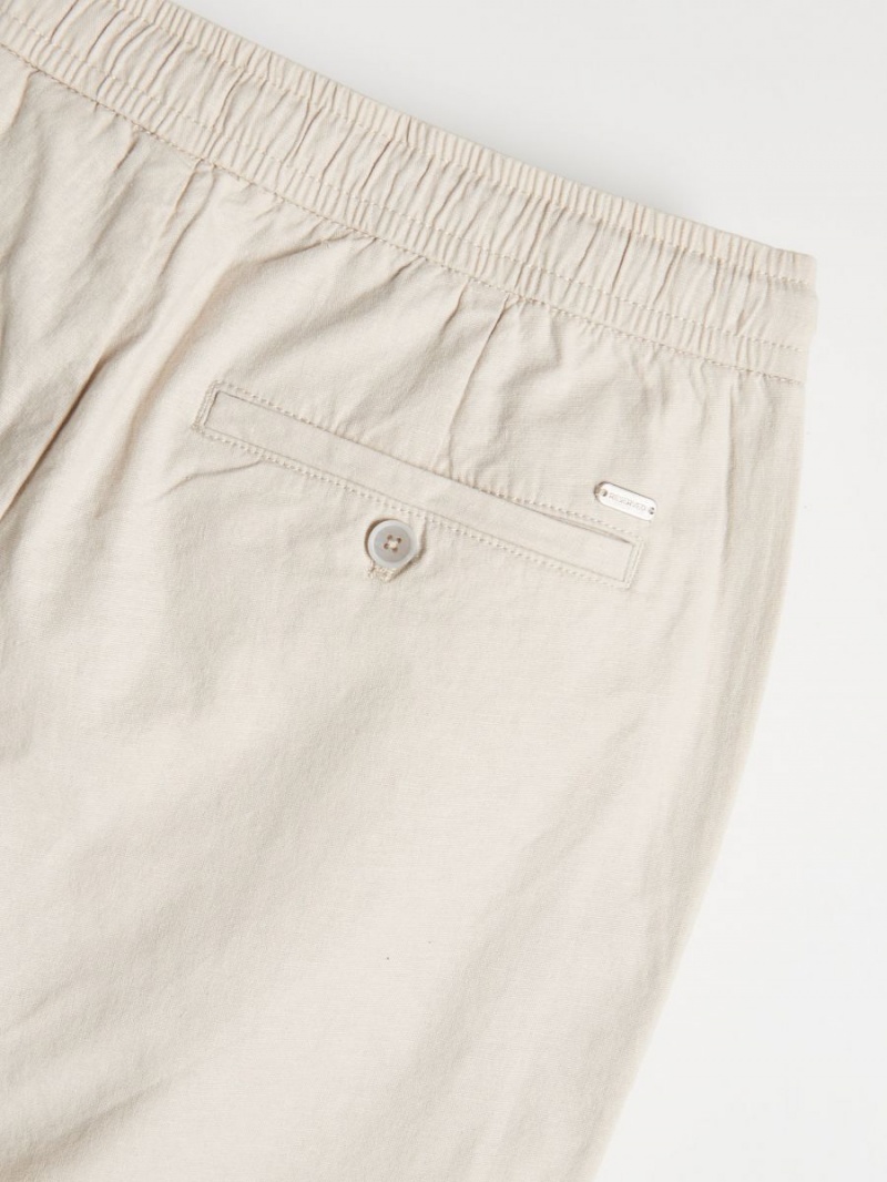 Reserved Regular trousers Béžové | 12876TSPB