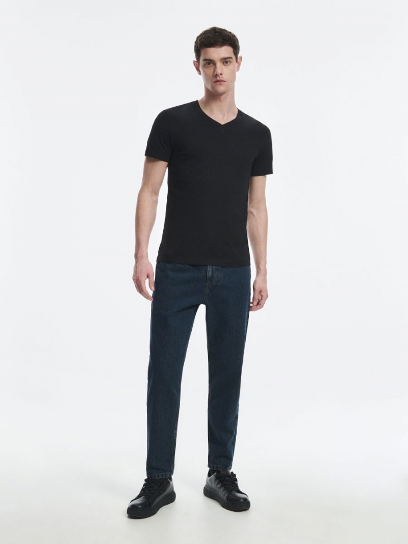 Reserved Slim fit V-neck T-shirt Čierne | 17635QWKY