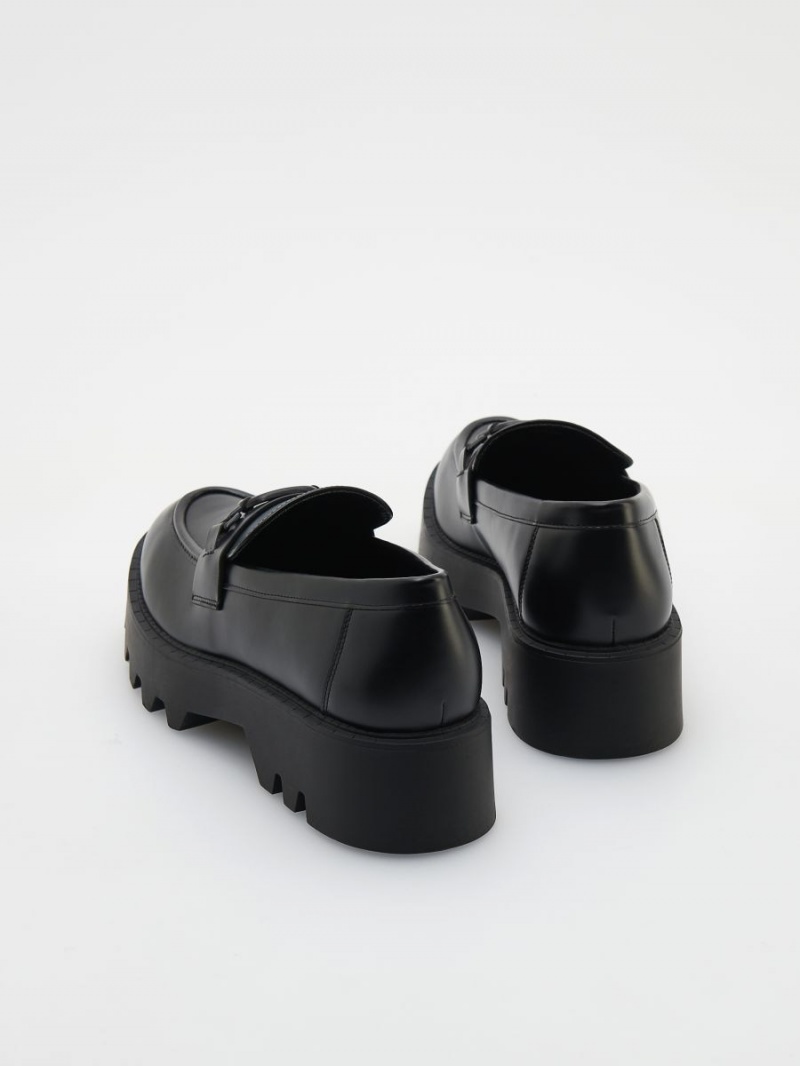 Reserved Thick sole loafers Čierne | 72619MUIJ