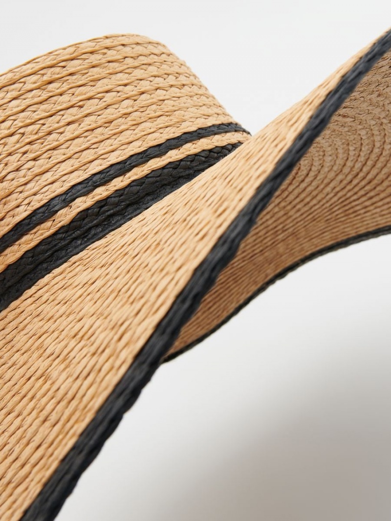 Reserved Woven hat Béžové | 68793DZSF