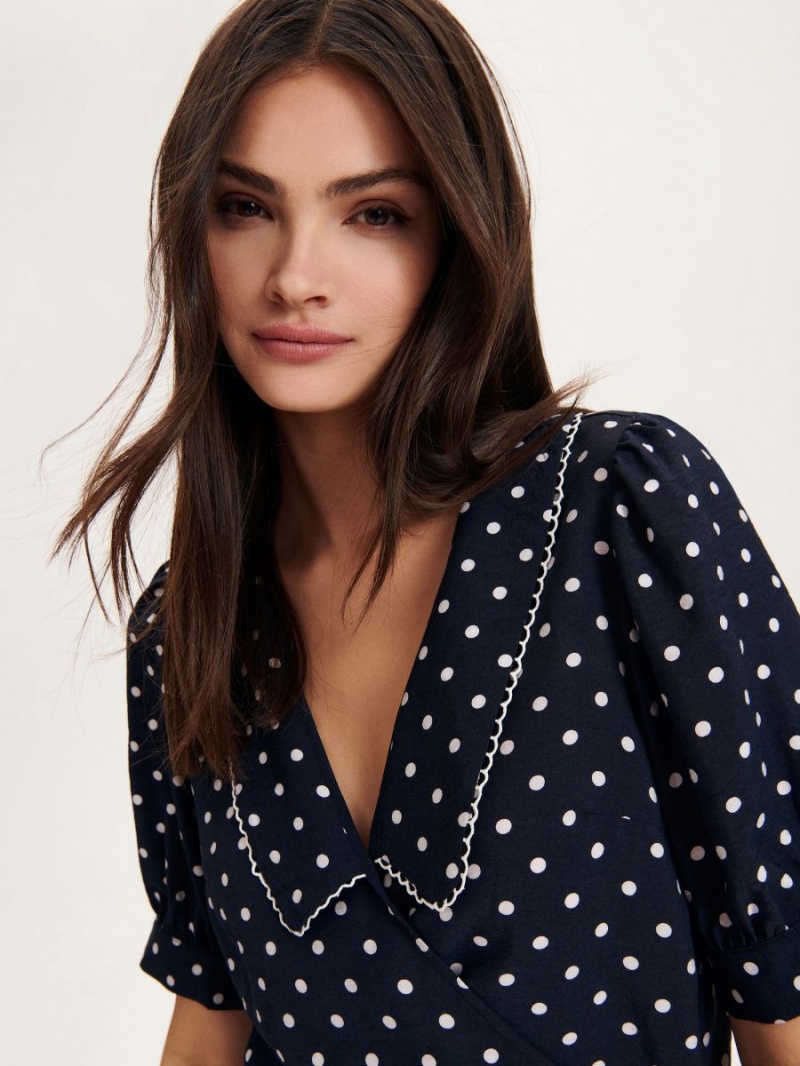 Reserved Wrap front blouse with tie detail Námornícka Modrá | 85793AOWJ